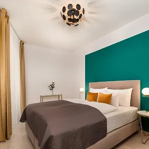 Vagabond Grandor Apartments&suites Apartahotel