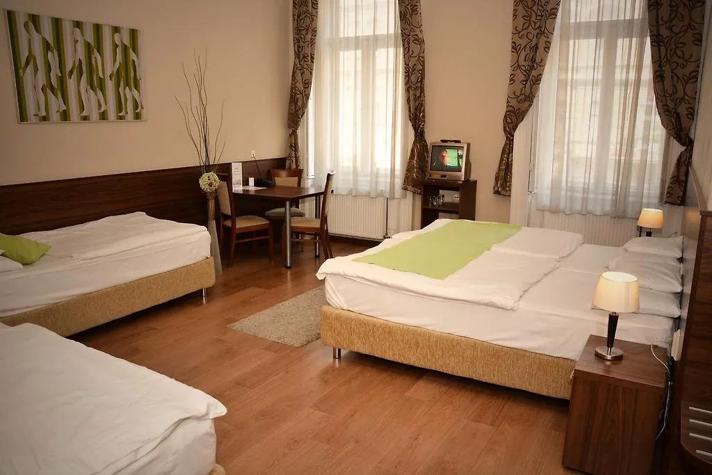 Elit Hotel Budapest