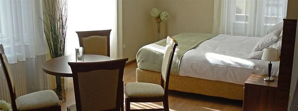 Elit Hotel Budapest