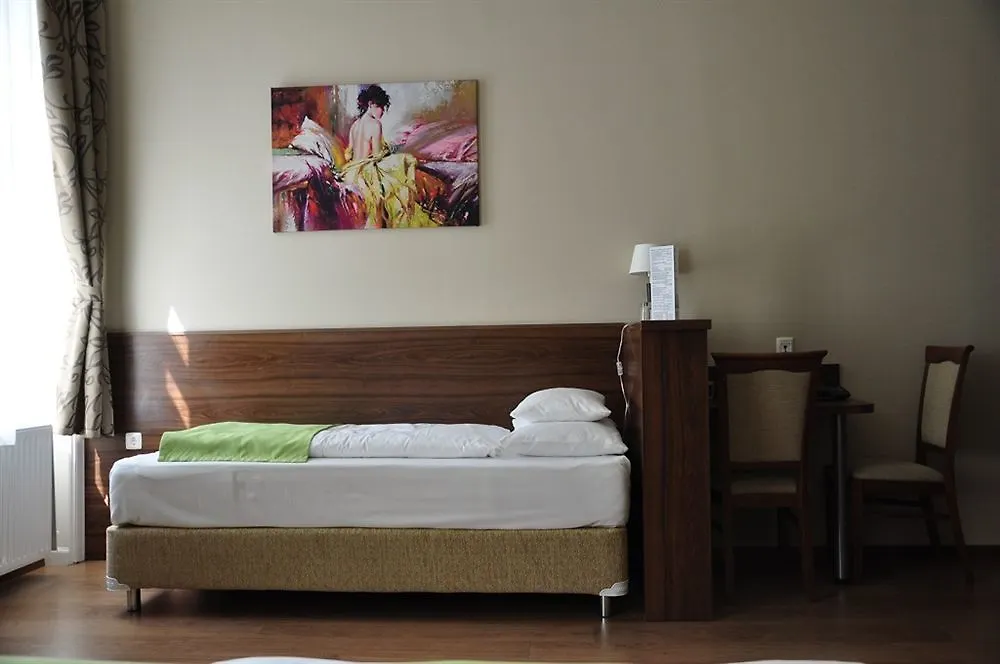 ***  Elit Hotel Budapest Hungary