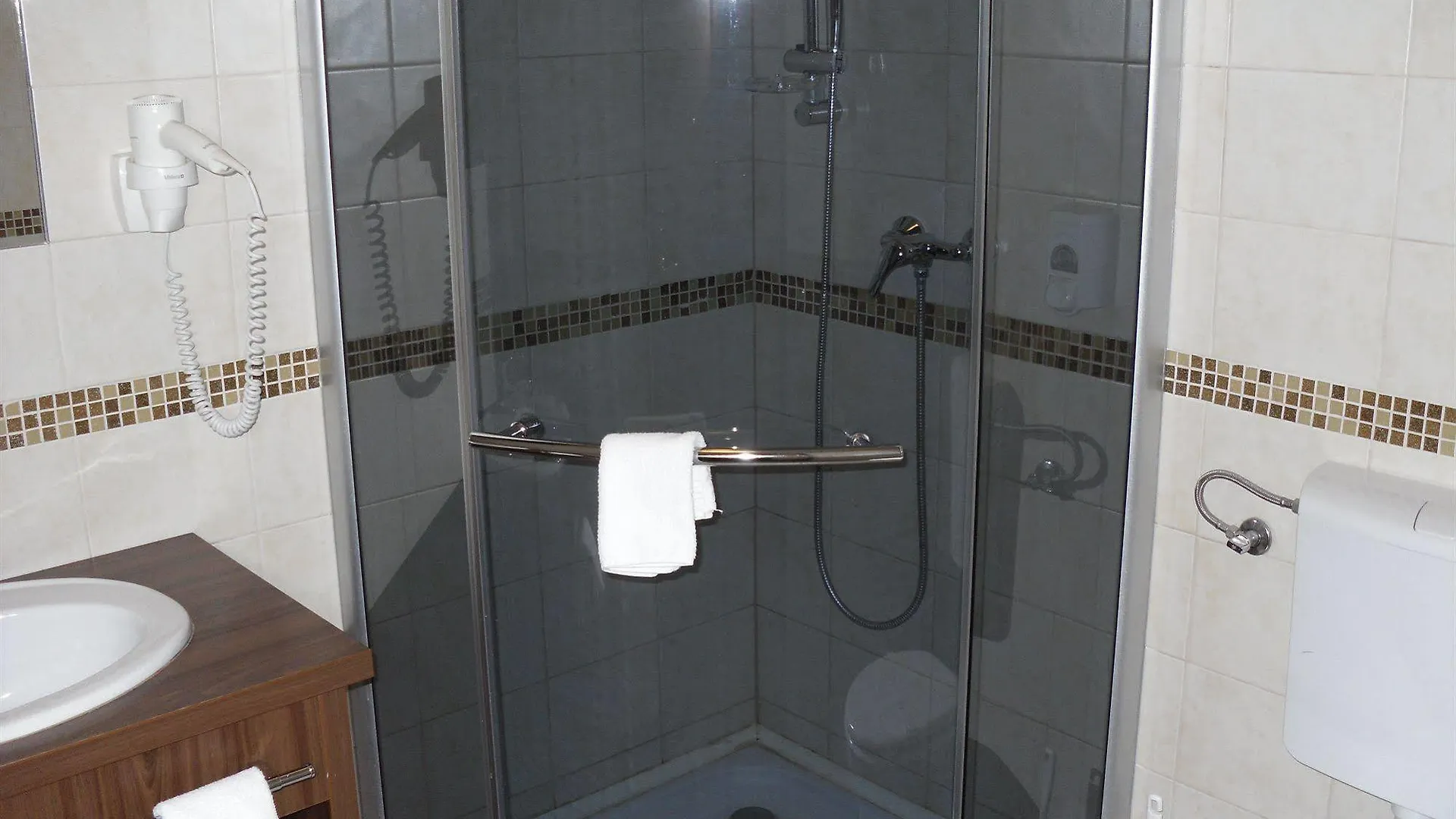 Elit Hotel Budapest 3*,  Hungary